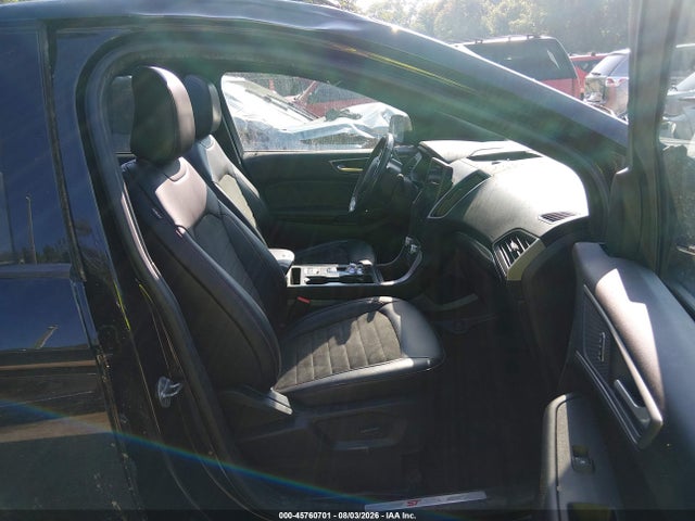 45760701 :رقم المزاد ، 2FMPK4J96NBA43076 vin ، 2022 Ford Edge St-line مزاد بيع