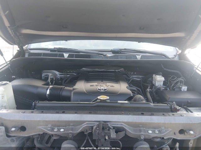 5TFFY5F17FX175667 Toyota Tundra Limited 5.7l V8