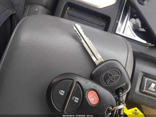 5TFFY5F17FX175667 Toyota Tundra Limited 5.7l V8