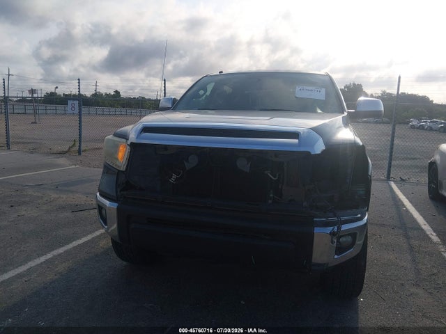 5TFFY5F17FX175667 Toyota Tundra Limited 5.7l V8