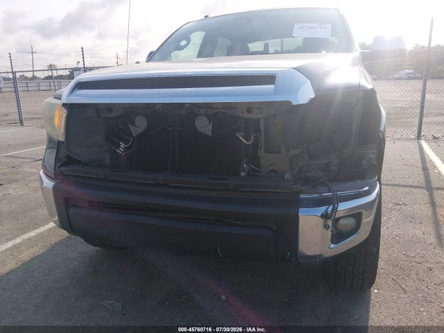 5TFFY5F17FX175667 Toyota Tundra Limited 5.7l V8