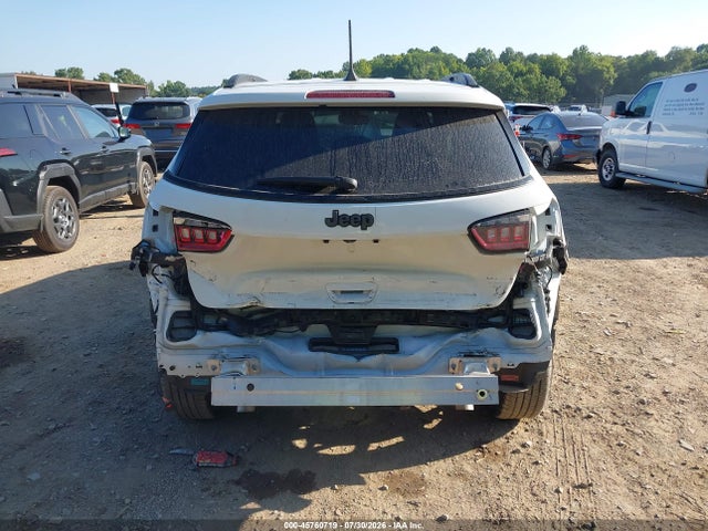 45760719 :رقم المزاد ، 3C4NJDBN4ST570897 vin ، 2025 Jeep Compass Latitude 4x4 مزاد بيع