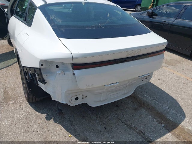 2025 Kia K4 Ex მანქანა იყიდება აუქციონზე, vin: 3KPFU4DE5SE014563, აუქციონის ნომერი: 45760732