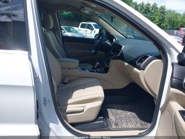 Продажа на аукционе авто 2019 Jeep Grand Cherokee Laredo E 4x4, vin: 1C4RJFAG6KC551151, номер лота: 45760747