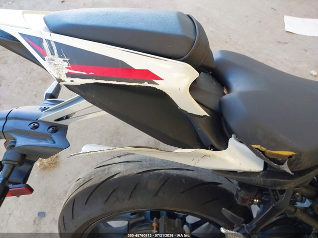 Yamaha Yzfr7 2026 JYARM60E1TA003347 Image 15