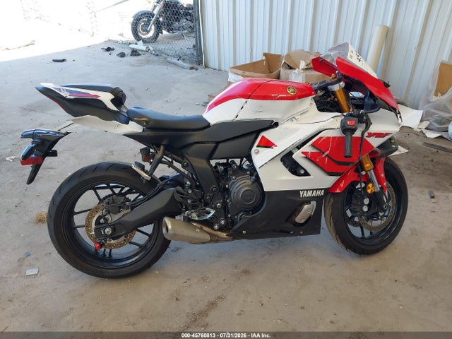 Yamaha Yzfr7 2026 JYARM60E1TA003347 Image 12