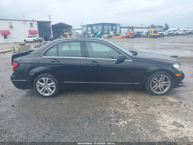 Aukcja sprzedaży 2014 Mercedes-benz C 300 Luxury 4matic, vin: WDDGF8AB1EA911571, numer aukcji: 45760843