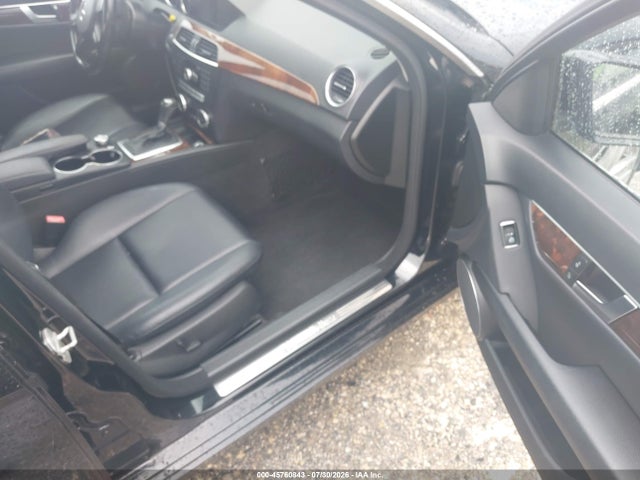 Aukcja sprzedaży 2014 Mercedes-benz C 300 Luxury 4matic, vin: WDDGF8AB1EA911571, numer aukcji: 45760843
