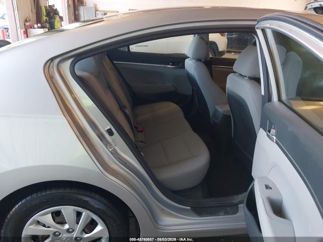 45760857 :رقم المزاد ، 5NPD74LFXLH612489 vin ، 2020 Hyundai Elantra Se مزاد بيع