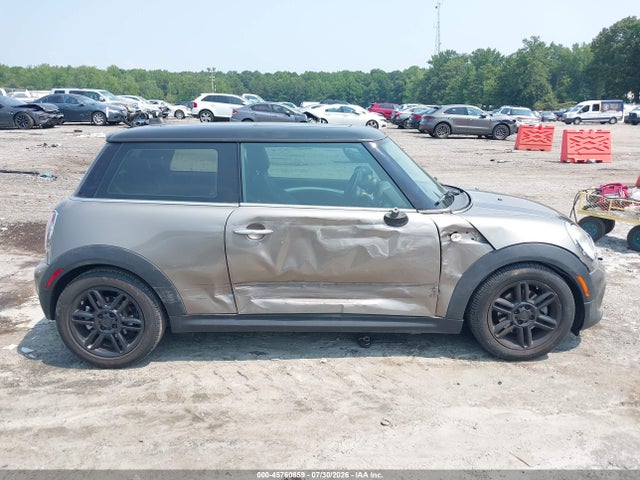 Продаж на аукціоні авто 2012 Mini Cooper, vin: WMWSU3C50CT261246, номер лоту: 45760859
