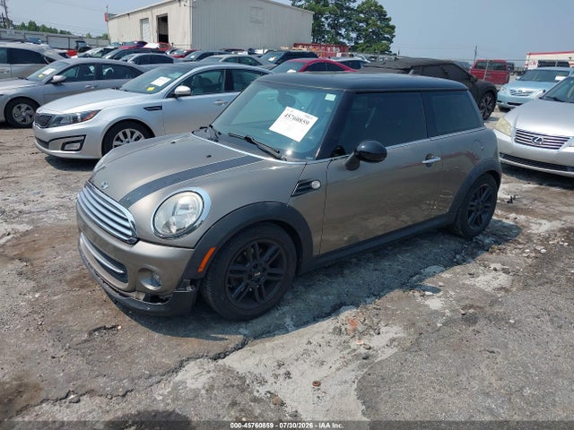 Продаж на аукціоні авто 2012 Mini Cooper, vin: WMWSU3C50CT261246, номер лоту: 45760859
