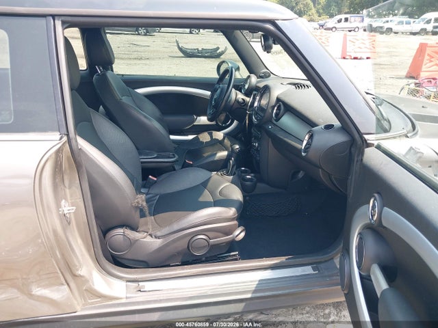 Продаж на аукціоні авто 2012 Mini Cooper, vin: WMWSU3C50CT261246, номер лоту: 45760859