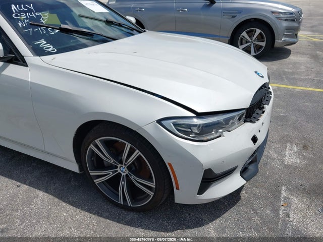 2022 Bmw 330i მანქანა იყიდება აუქციონზე, vin: 3MW5R1J04N8C31493, აუქციონის ნომერი: 45760878