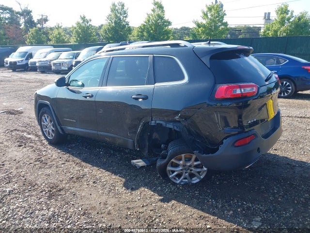 2016 Jeep Cherokee Latitude მანქანა იყიდება აუქციონზე, vin: 1C4PJMCS2GW268135, აუქციონის ნომერი: 45760913