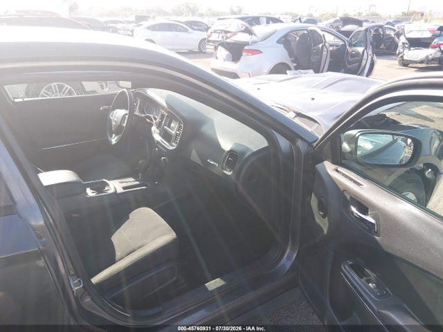 45760931 :رقم المزاد ، 2C3CDXBG9EH187962 vin ، 2014 Dodge Charger Se مزاد بيع