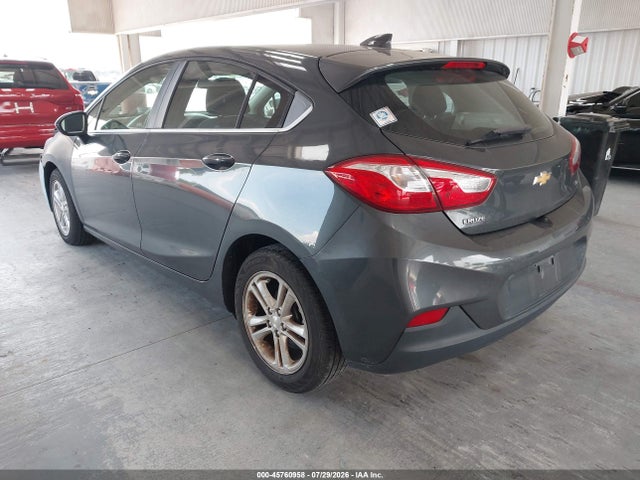 45760958 :رقم المزاد ، 3G1BE6SMXJS643018 vin ، 2018 Chevrolet Cruze Lt Auto مزاد بيع
