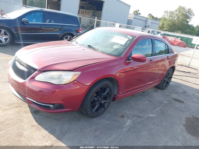 45760987 :رقم المزاد ، 1C3CCBCG8EN176785 vin ، 2014 Chrysler 200 Limited مزاد بيع