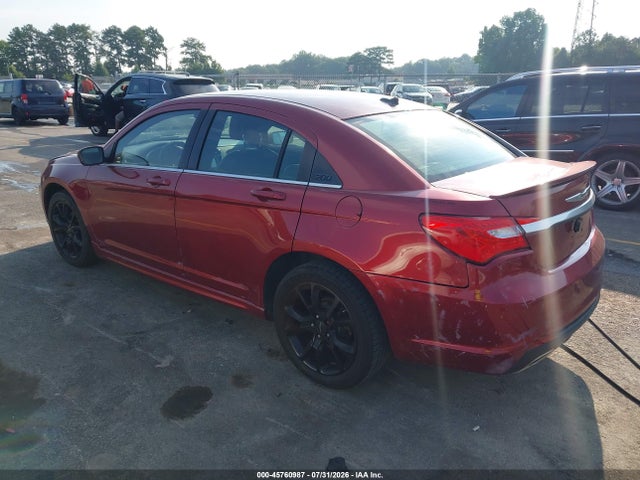 45760987 :رقم المزاد ، 1C3CCBCG8EN176785 vin ، 2014 Chrysler 200 Limited مزاد بيع