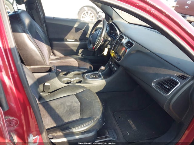 45760987 :رقم المزاد ، 1C3CCBCG8EN176785 vin ، 2014 Chrysler 200 Limited مزاد بيع