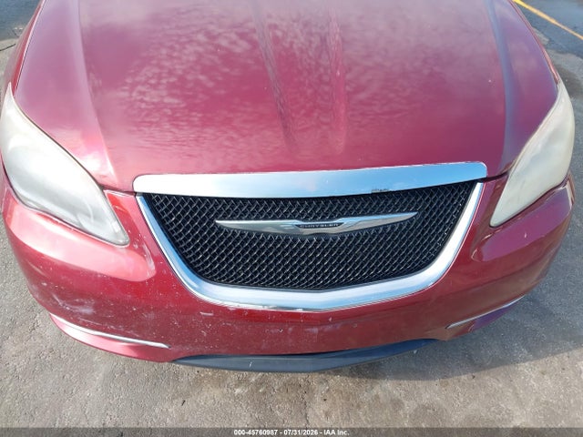 45760987 :رقم المزاد ، 1C3CCBCG8EN176785 vin ، 2014 Chrysler 200 Limited مزاد بيع