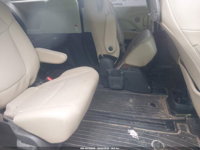 2024 Toyota Sienna Xle მანქანა იყიდება აუქციონზე, vin: 5TDJSKFC3RS112426, აუქციონის ნომერი: 45760996