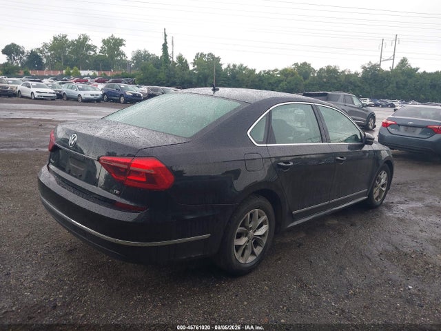 Aukcja sprzedaży 2017 Volkswagen Passat 1.8t S, vin: 1VWAT7A39HC081570, numer aukcji: 45761020