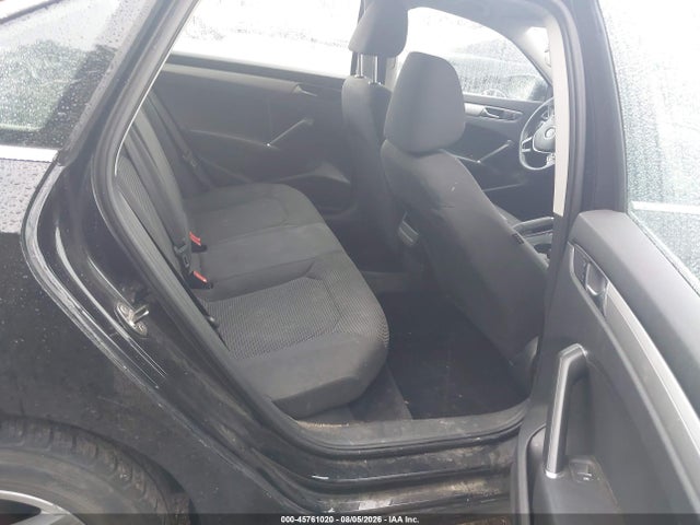 Aukcja sprzedaży 2017 Volkswagen Passat 1.8t S, vin: 1VWAT7A39HC081570, numer aukcji: 45761020