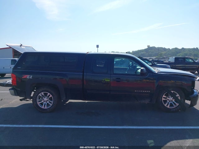 Продажа на аукционе авто 2011 Chevrolet Silverado 1500 Lt, vin: 1GCRKSE30BZ300250, номер лота: 45761022