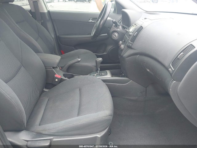 45761047 :رقم المزاد ، KMHDC8AE2AU069005 vin ، 2010 Hyundai Elantra Touring Gls مزاد بيع