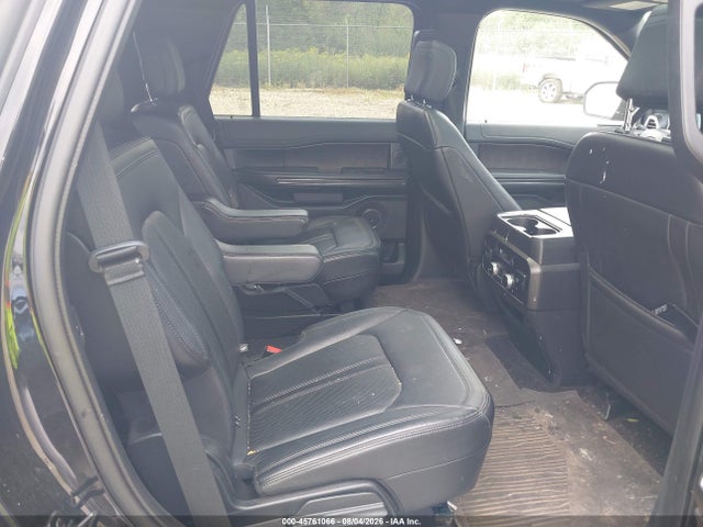 Ford Expedition Limited 2019 1FMJU2AT8KEA06109 Image 8