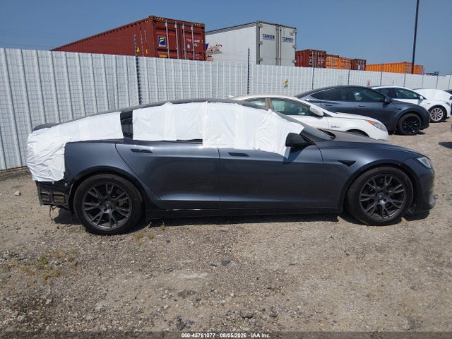 5YJSA1E60NF463063 Tesla Model S Plaid Tri Motor All-wheel Drive