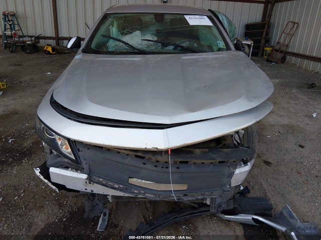 Chevrolet IMPALA 1LT 2018 2G1105SA0J9153498 Image 12