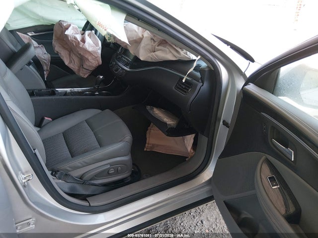 Chevrolet IMPALA 1LT 2018 2G1105SA0J9153498 Image 5