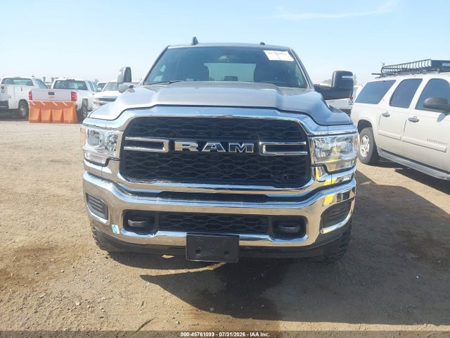 3C6UR5CL7RG279019 RAM 2500 Tradesman 4x4 6&#039;4 Box