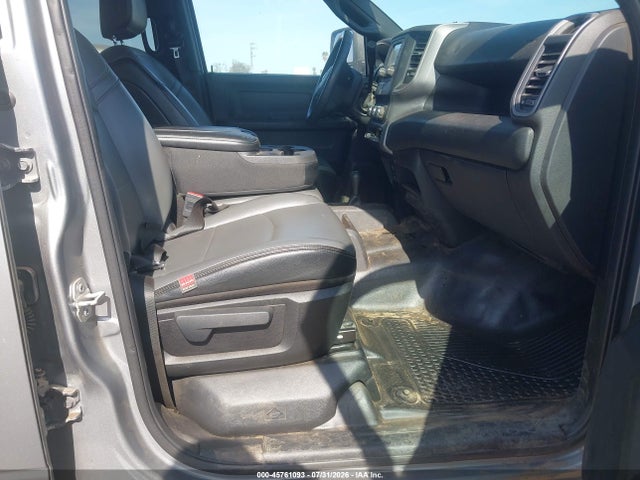 3C6UR5CL7RG279019 RAM 2500 Tradesman 4x4 6&#039;4 Box