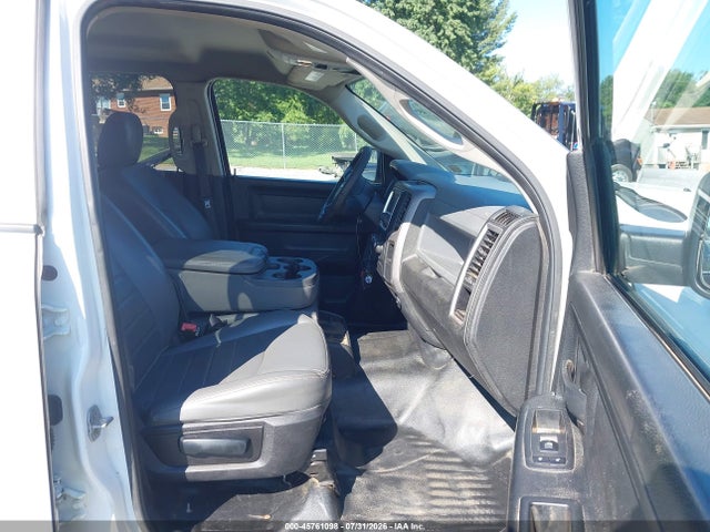 Продажа на аукционе авто 2020 Ram 1500 Classic Tradesman  4x4 6'4 Box, vin: 1C6RR7ST7LS118544, номер лота: 45761098