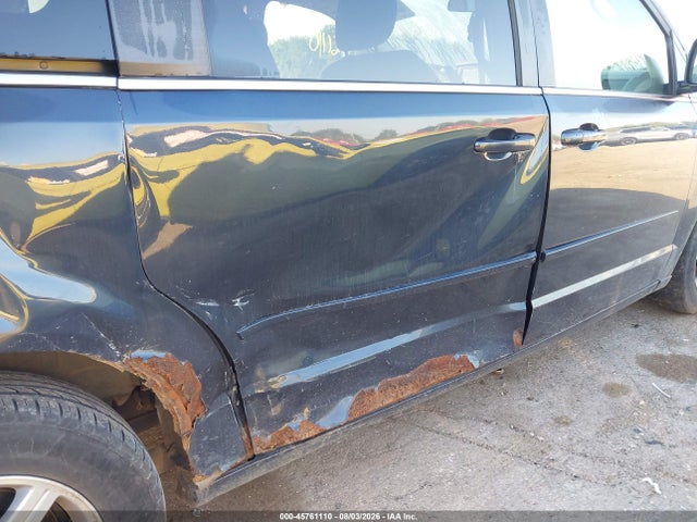 45761110 :رقم المزاد ، 2A8HR54P98R676115 vin ، 2008 Chrysler Town & Country Touring مزاد بيع