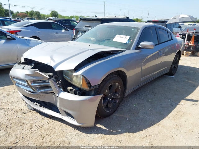 45761133 :رقم المزاد ، 2C3CDXBG5EH284589 vin ، 2014 Dodge Charger Se مزاد بيع