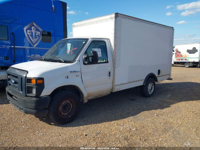 45761146 :رقم المزاد ، 1FDSE3FL6CDA48415 vin ، 2012 Ford E-350 Cutaway مزاد بيع