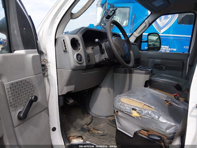 45761146 :رقم المزاد ، 1FDSE3FL6CDA48415 vin ، 2012 Ford E-350 Cutaway مزاد بيع