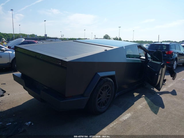 45761164 :رقم المزاد ، 7G2CEHED3SA063679 vin ، 2025 Tesla Cybertruck All-wheel Drive مزاد بيع