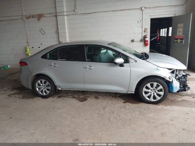 2021 Toyota Corolla Le მანქანა იყიდება აუქციონზე, vin: 5YFEPMAE4MP243342, აუქციონის ნომერი: 45761181
