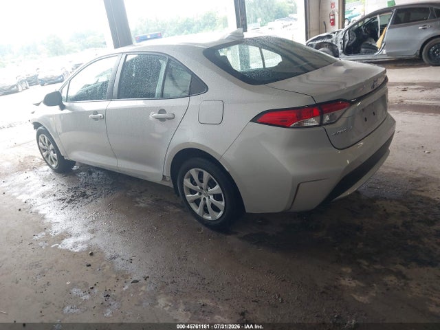 2021 Toyota Corolla Le მანქანა იყიდება აუქციონზე, vin: 5YFEPMAE4MP243342, აუქციონის ნომერი: 45761181