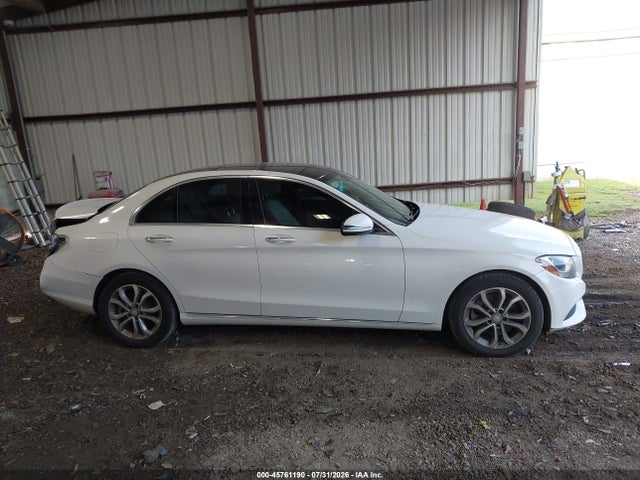 45761190 :رقم المزاد ، 55SWF4KB4GU103253 vin ، 2016 Mercedes-benz C 300 4matic مزاد بيع