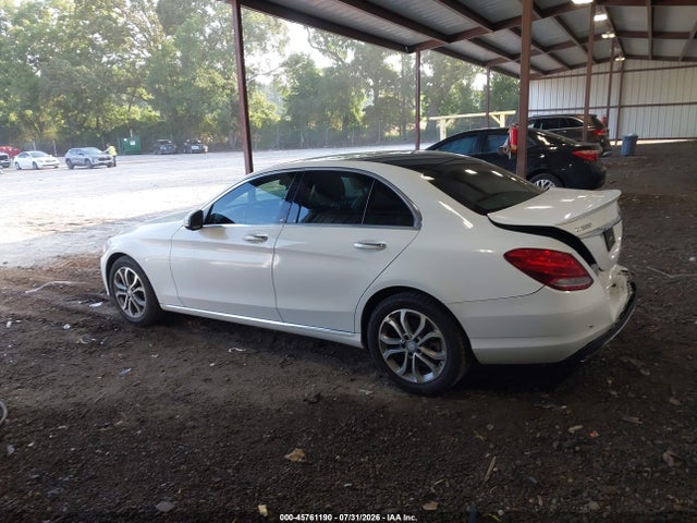 45761190 :رقم المزاد ، 55SWF4KB4GU103253 vin ، 2016 Mercedes-benz C 300 4matic مزاد بيع