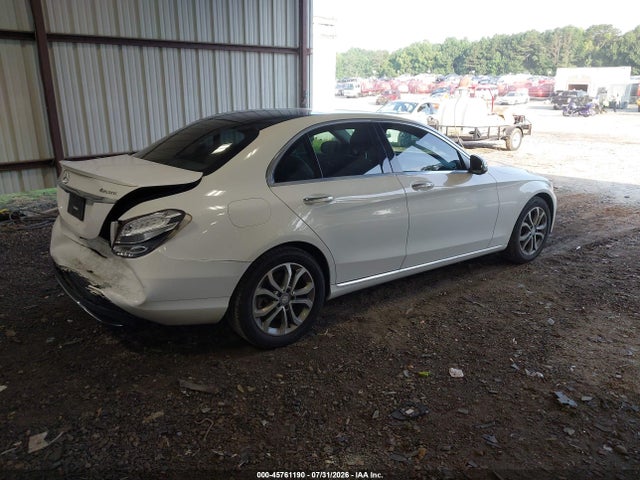 45761190 :رقم المزاد ، 55SWF4KB4GU103253 vin ، 2016 Mercedes-benz C 300 4matic مزاد بيع