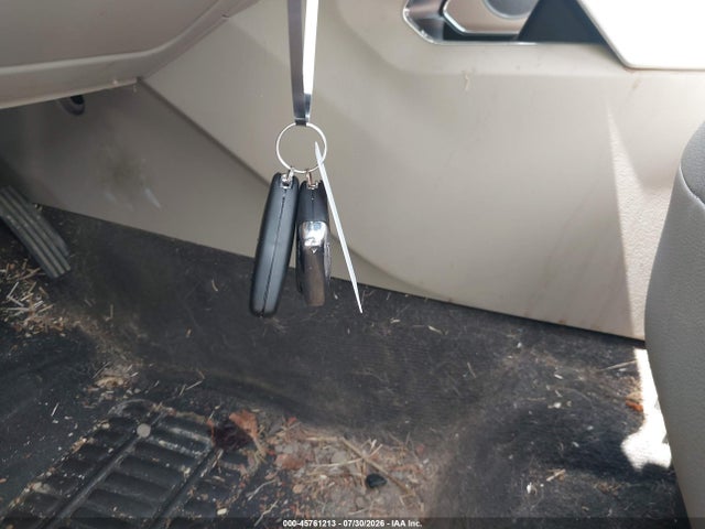 45761213 :رقم المزاد ، SALVP2BG7FH041137 vin ، 2015 Land Rover Range Rover Evoque Pure مزاد بيع