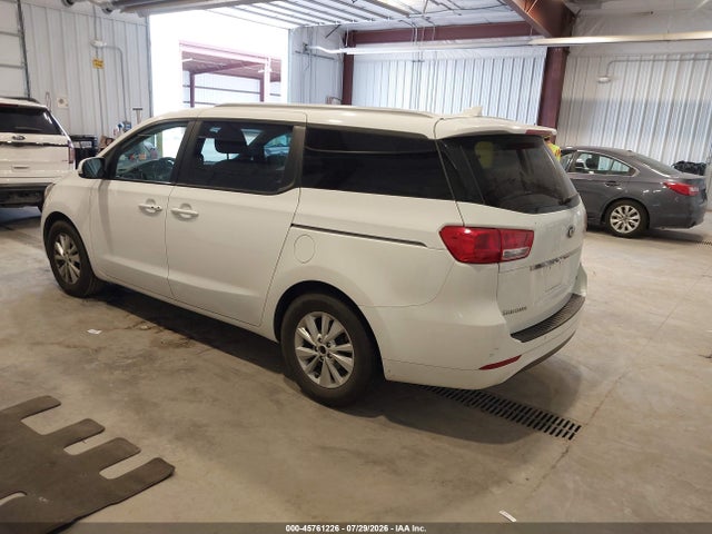 KIA SEDONA LX 2017 KNDMB5C16H6249523 Image 3