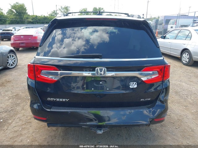 2018 Honda Odyssey Elite მანქანა იყიდება აუქციონზე, vin: 5FNRL6H90JB063946, აუქციონის ნომერი: 45761242