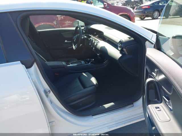 Продажа на аукционе авто 2025 Mercedes-benz Cla 250 Coupe, vin: W1K5J4GB0SN553132, номер лота: 45761263
